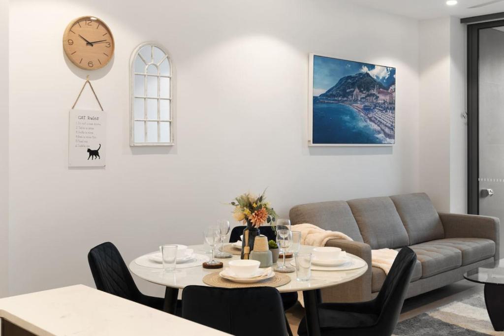 Luxurious 2BR Apt w River View, Brisbane