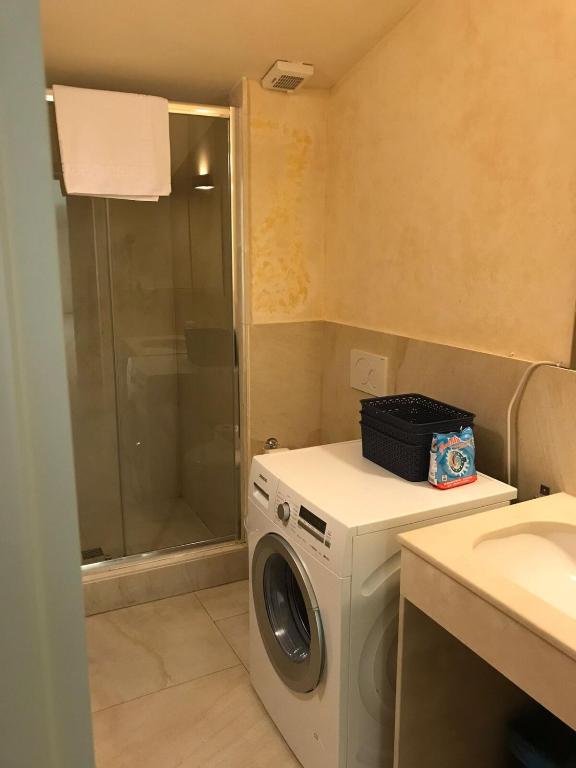 Albizi Sanzio Apt 205 - 4