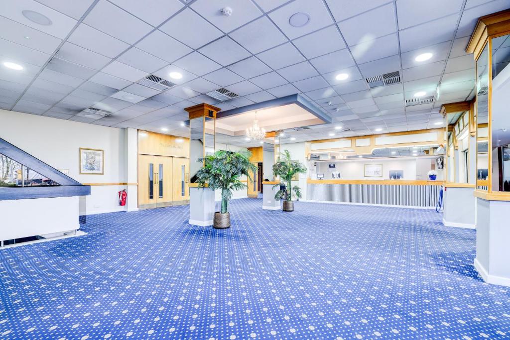 OYO The Chiltern Hotel フロント・ロビー