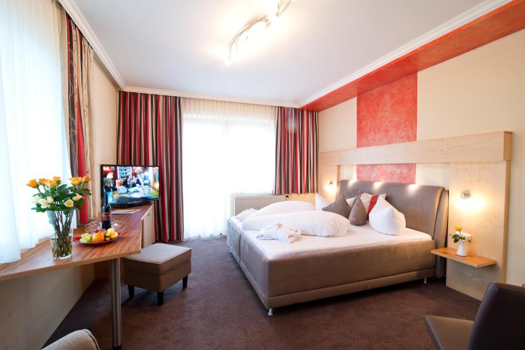 Sunny-Hill Frühstückshotel - Loipersdorf - 3