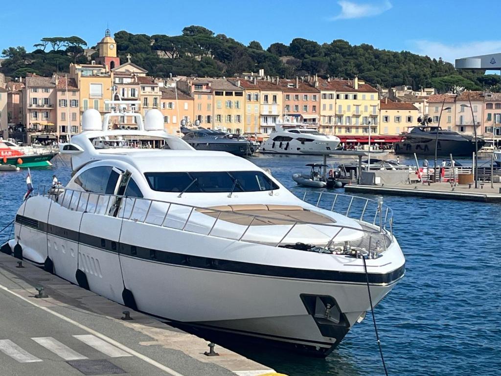 Bateau Mangusta 92 - 5