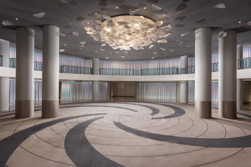 غرفة الاجتماعات/الاحتفالات