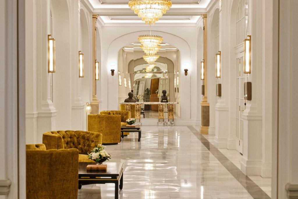 غرفة الاجتماعات/الاحتفالات