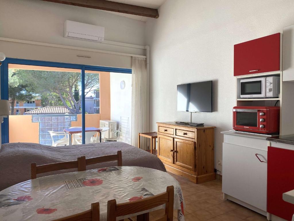 Studio cosy avec terrasse, parking, proche thermes - Balaruc-les-Bains - FR-1-553-89 - 3
