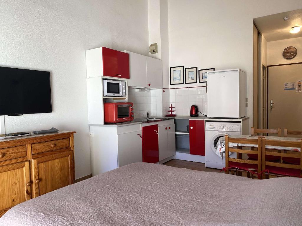 Studio cosy avec terrasse, parking, proche thermes - Balaruc-les-Bains - FR-1-553-89 - 5