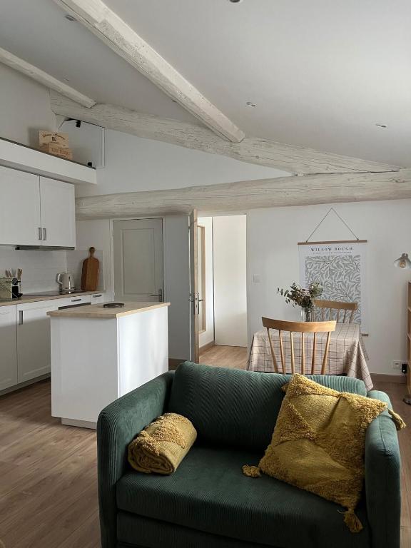 Appartement LAISSAC - CENTRE VILLE - WIFI - 3