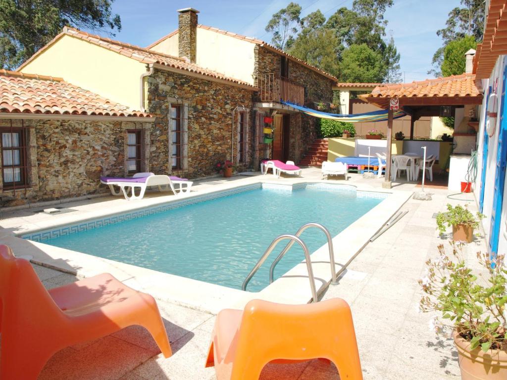 BCL12V3 Antiga Azenha convertida num alojamento tu, Barcelos