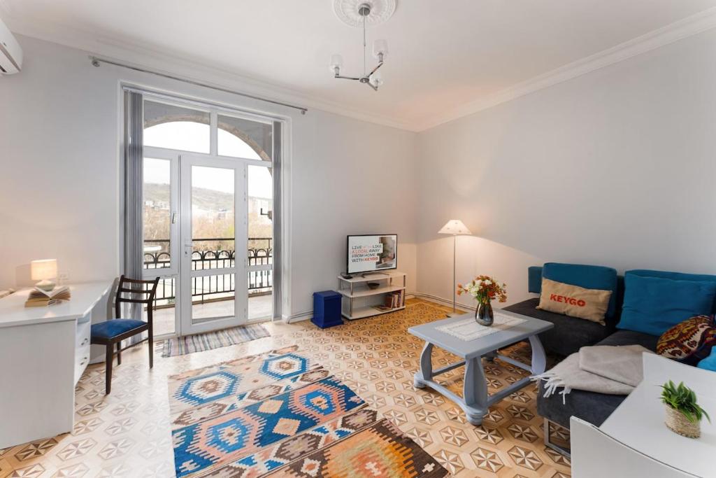 Apartment KeyGo #0129 key to the center of Yerevan, Jerevan