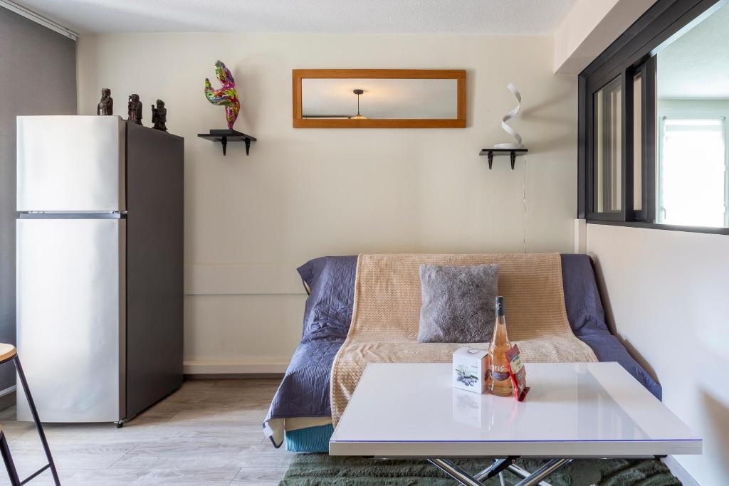 Chez Hélène - Charmant deux pièces climatisé avec parking privé - 3