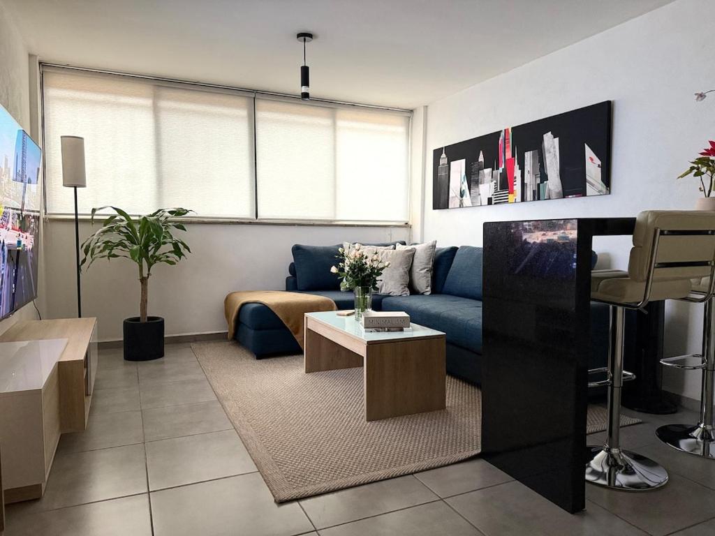 TWO bedrooms within Tlatelolco apartment - 1