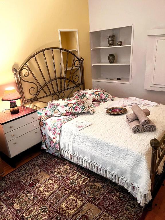 1RETRo HoUsE, Mytiléna