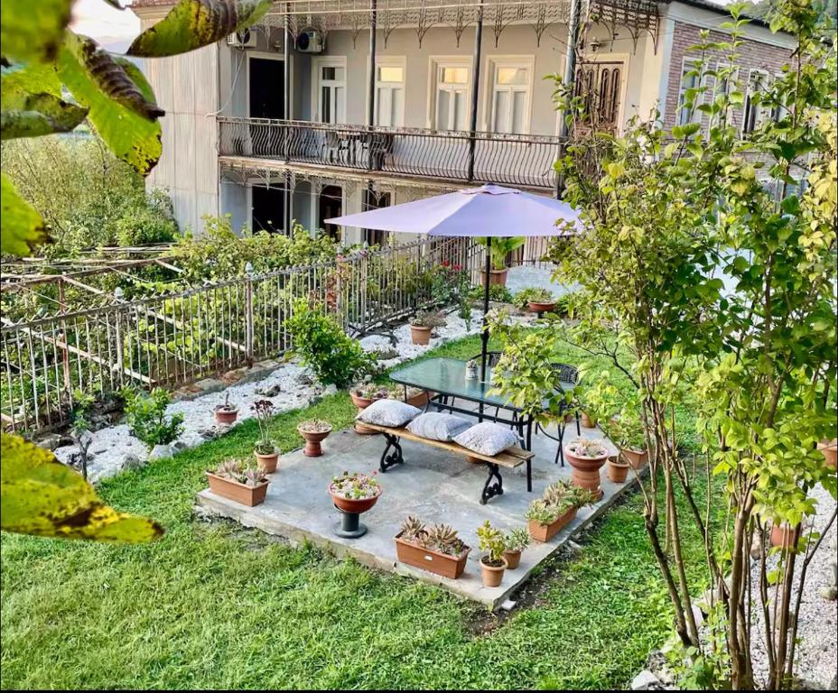 House in the countryside, Kutaisi