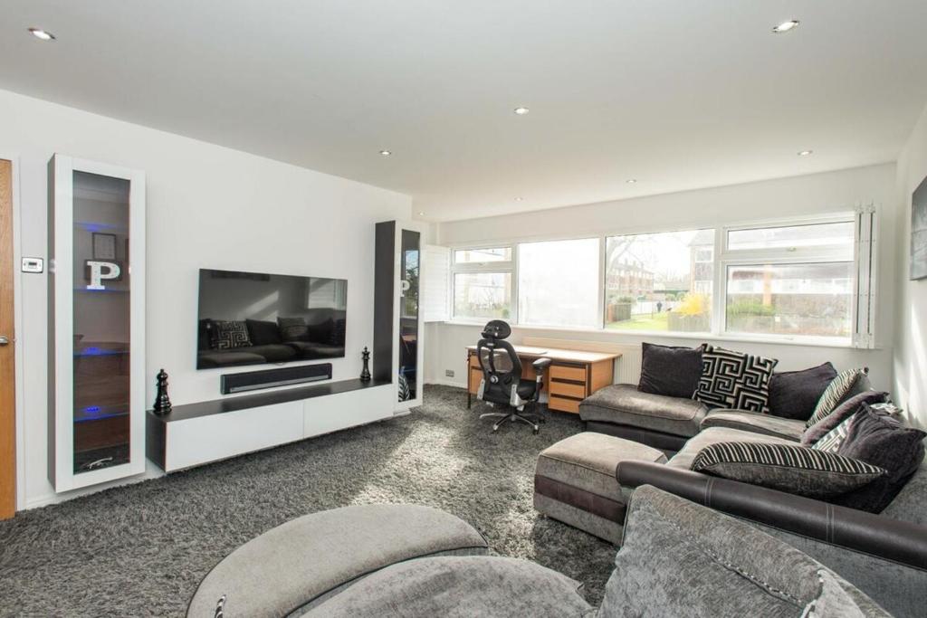 Stylish 3-Bedroom in Orpington, Orpington