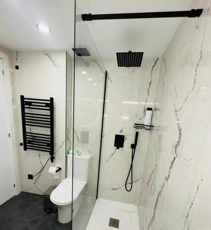Apartamento cuatro habitaciones a 15 minutos del centro de Madrid - 4