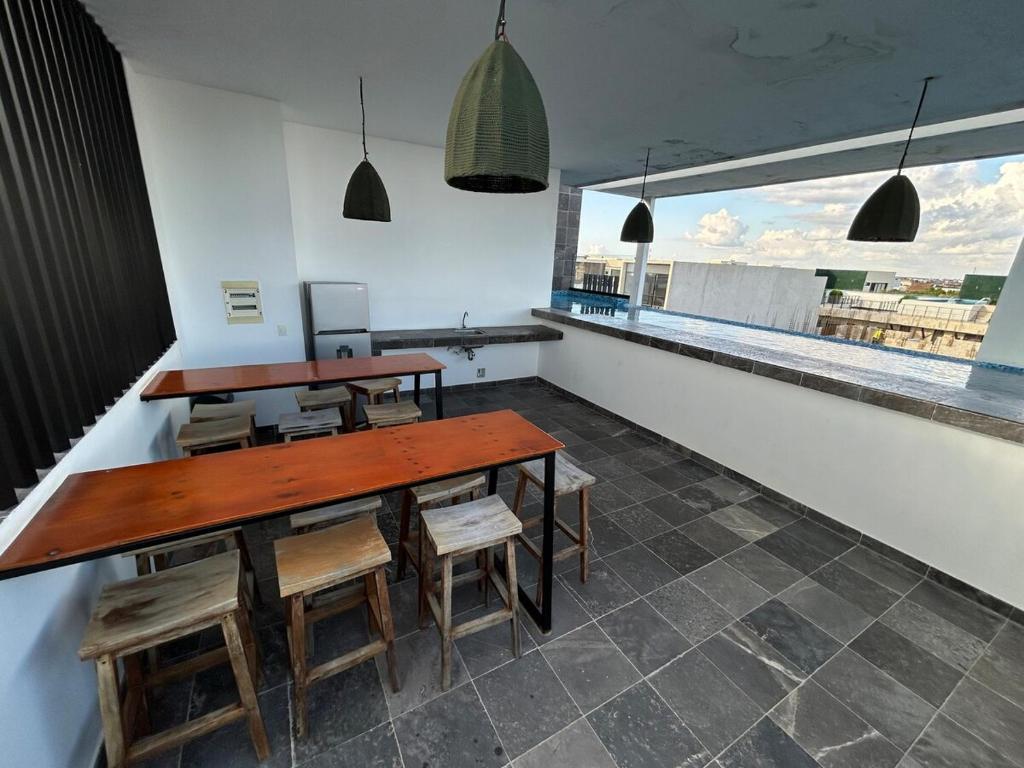 Tulum Aldea Zama Studio with stable WiFi, Gym and Rooftop Pool - 4