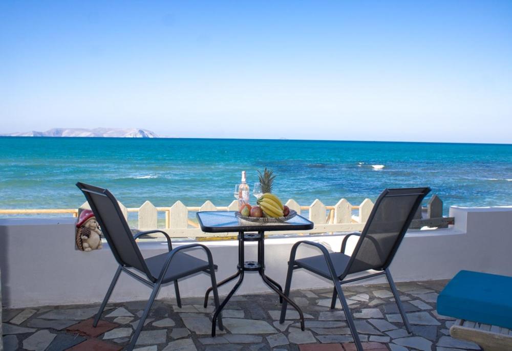 Zen Beach Front Suite, Kokkíni Khánion