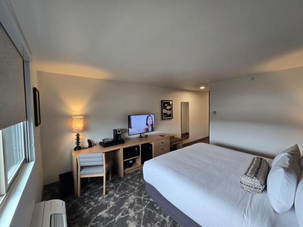 Rayland Hotel의 깔끔한 욕실 인테리어 이미지