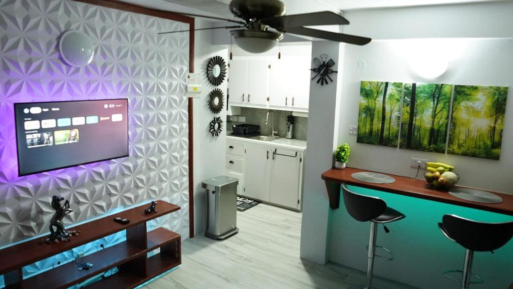 Pebble Coin, Corinthe