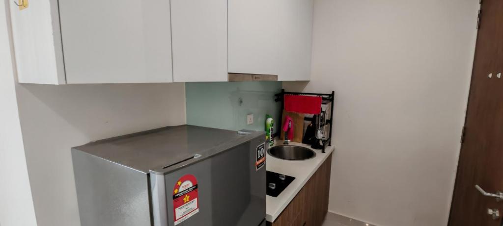 Stunning View II Kozi Square, Kučing