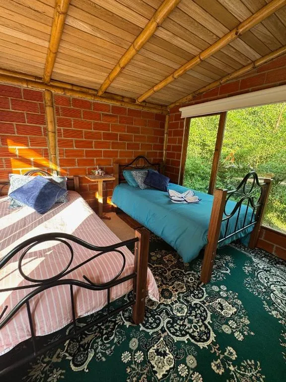 Green Bamboo Lodge，位于San Francisco de Borja的酒店