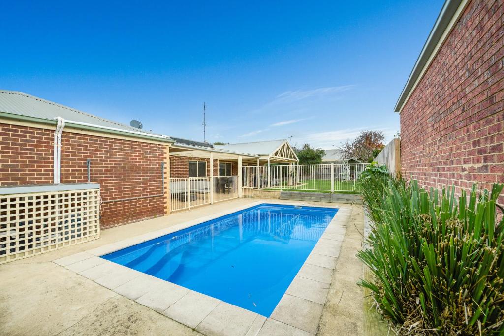 Highgrove Pool House, Ocean Grove