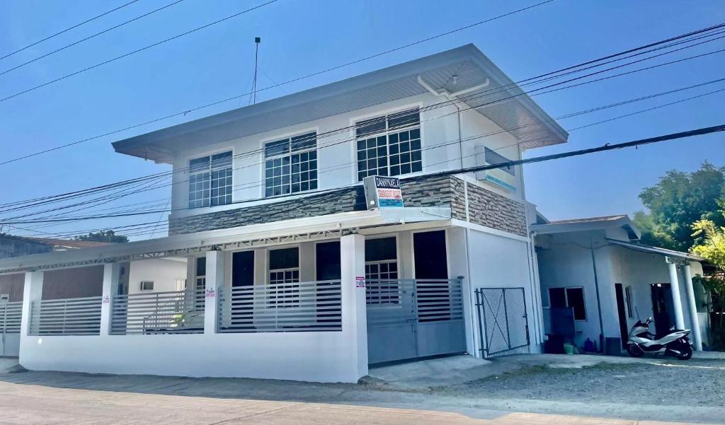 Dannykaela Transient House, Vigan