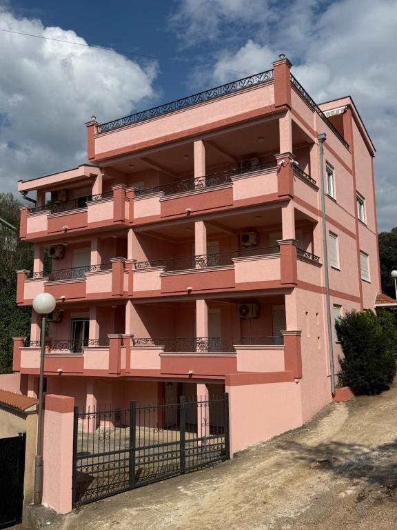 Yu&li Rose Apartments Adriatic - 1