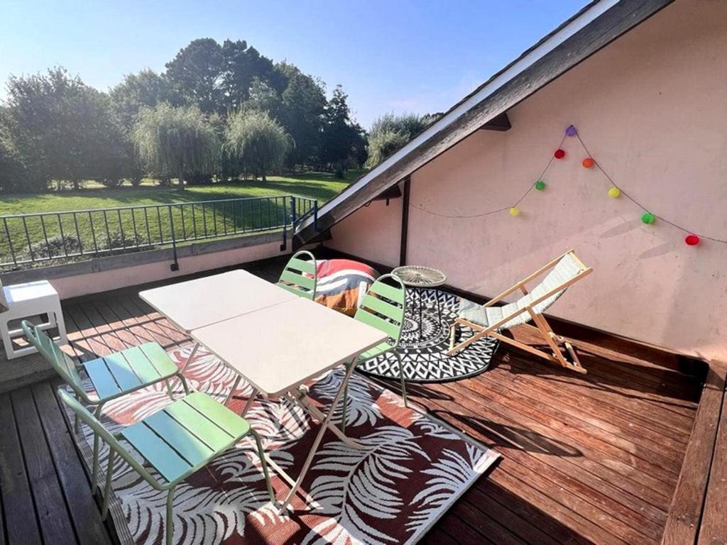 Bel appartement à Arzon avec terrasse et parking près de la plage - FR-1-639-141 - 1