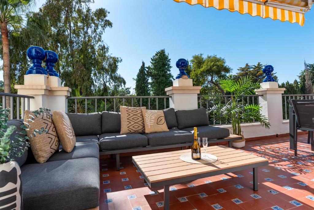 2 bdr apartment next to the beach in Puerto Banús - 2