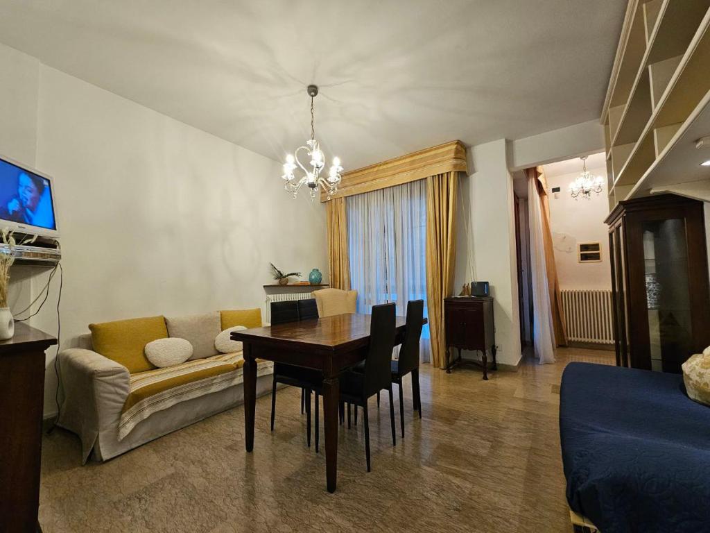 La Finestra Sul Porto by Holiday World - 2