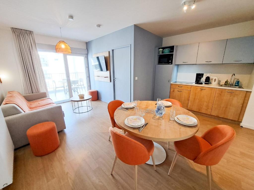 L'Oranger bleu - T3 AVEC PISCINE À 100M DE LA PLAGE, SALLE DE SPORT, RÉSIDENCE SÉCURISÉE, Royan