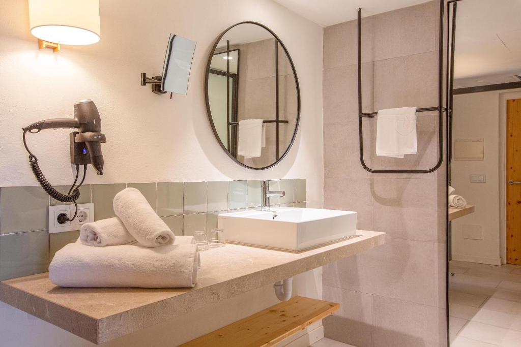 MarSenses Paradise Club — Hotel rooms in Cala'n Bosch, Balearic Islands