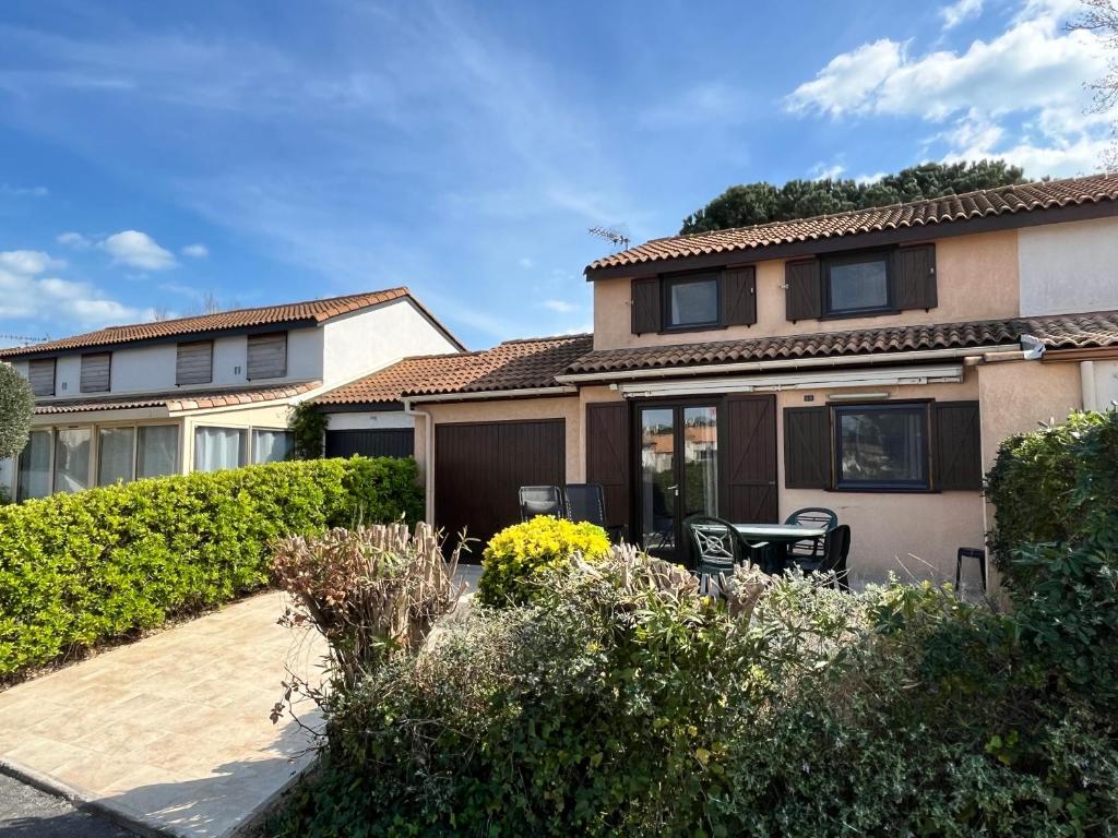 Jolie Villa climatisée 5 couchages, Résidence LES TAMARIS, wifi, PORTIRAGNES PLAGE LRTAMB8 - 1