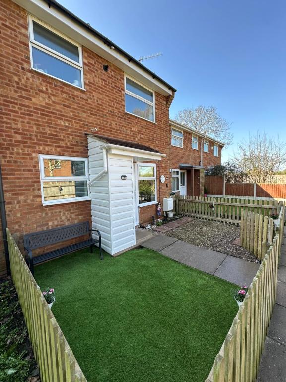 Home for 4 In rural Stoke prior 5 mins off the M5, Stoke Prior