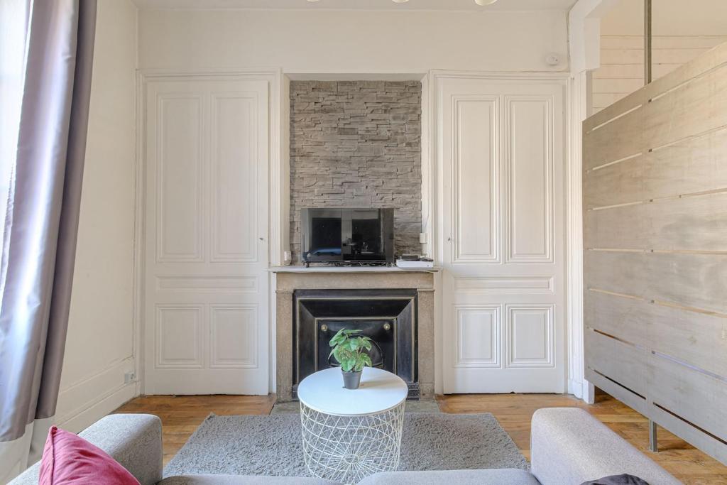 Joli studio fonctionnel, 2 personnes, Charpennes - 5