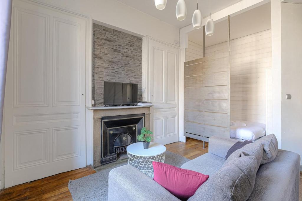 Joli studio fonctionnel, 2 personnes, Charpennes - 3