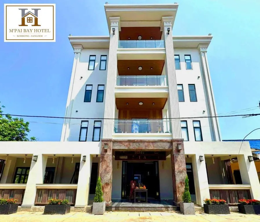 M'pai Bay Hotel，位于高龙撒冷岛的酒店