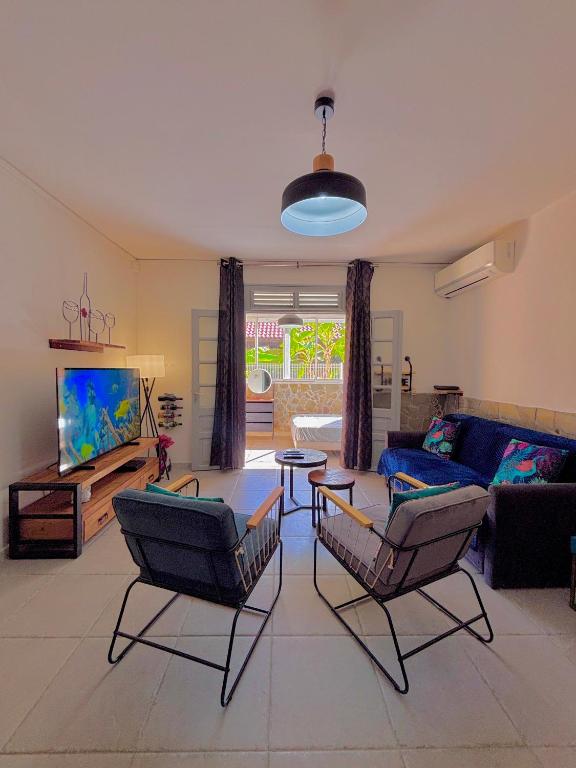 Le Gîte du Vétiver, Case-Pilote