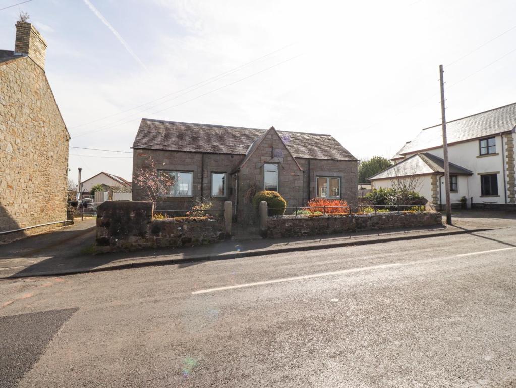 The Old School, Lowick