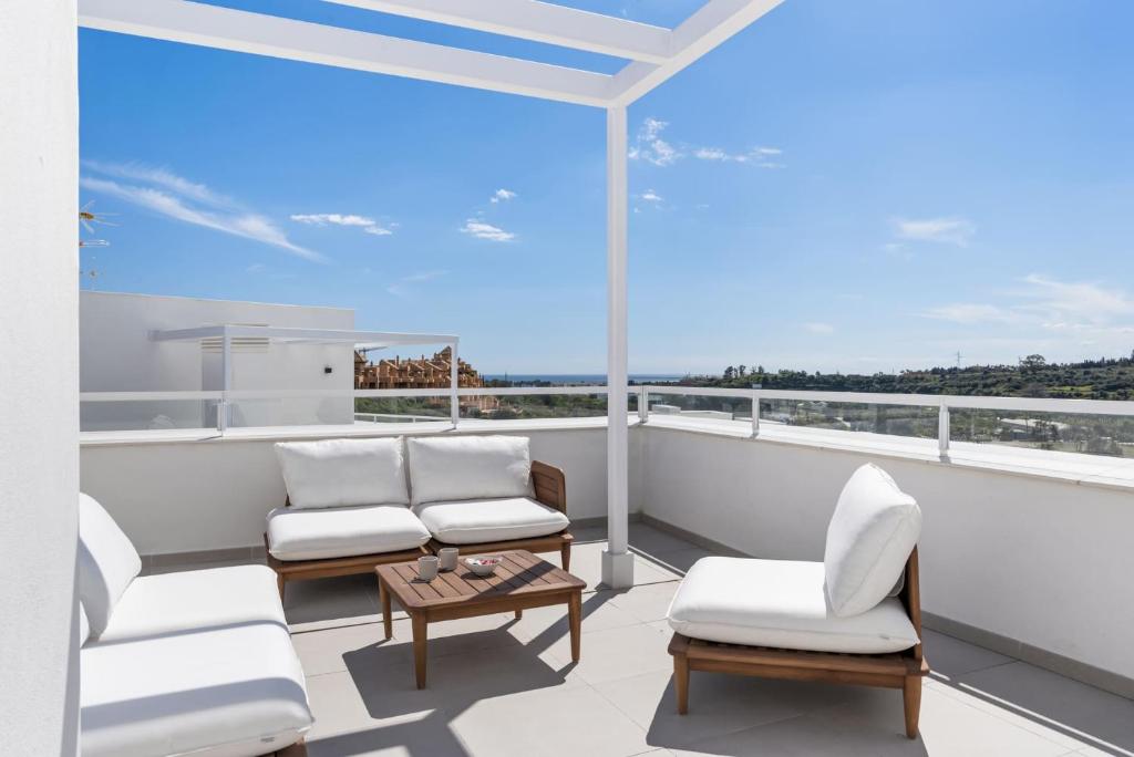 VIVI Homes - Feliz - Roof terrace - pool - gym - 5