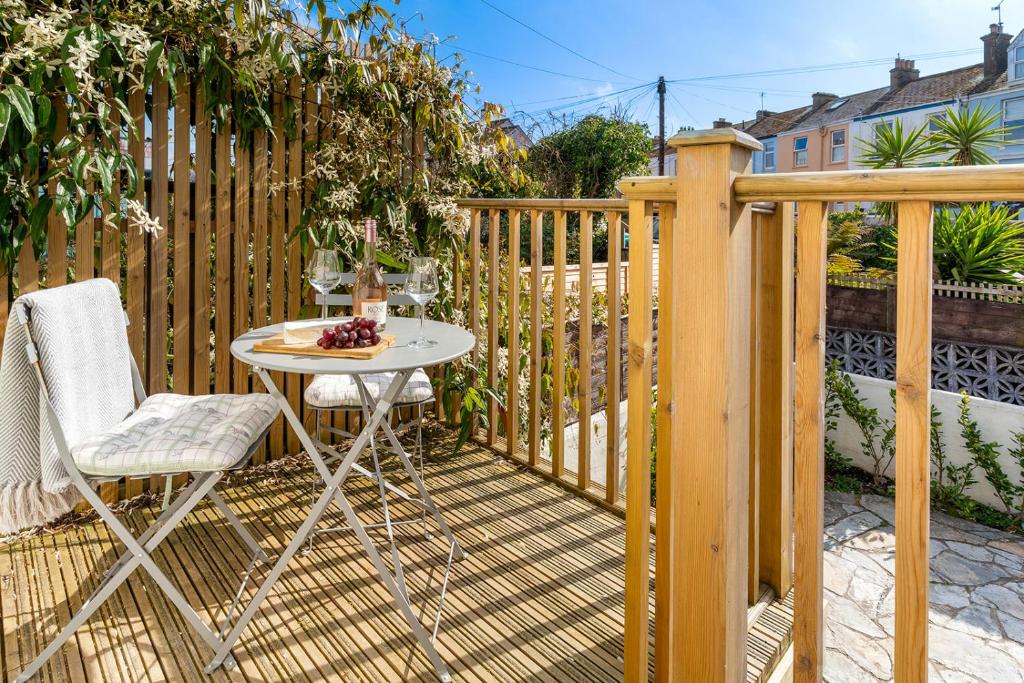 Tregavone Cottage, Falmouth photo 5