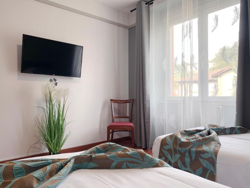 L'EMBLEME - BOUTIQUE HOTEL - 3