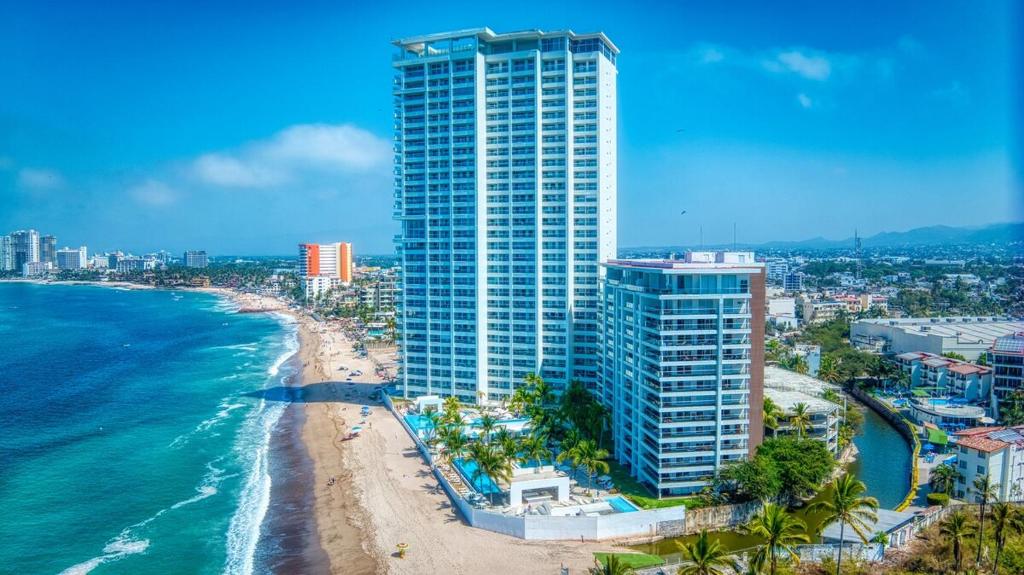 Charming 1-bedroom Oceanfront Condo - 5