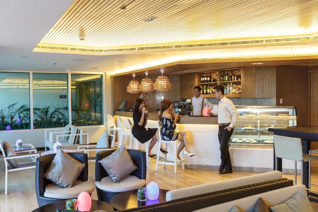 Pub/lounge