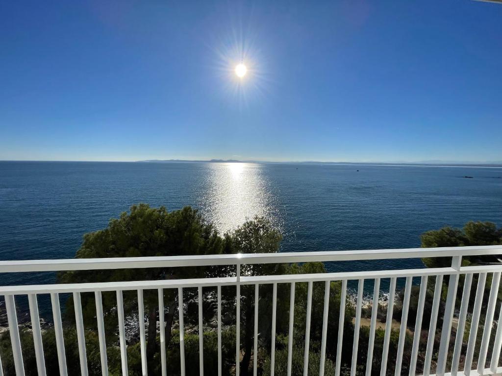 OverTheSea - PUEBLECITO Apartment, Roses