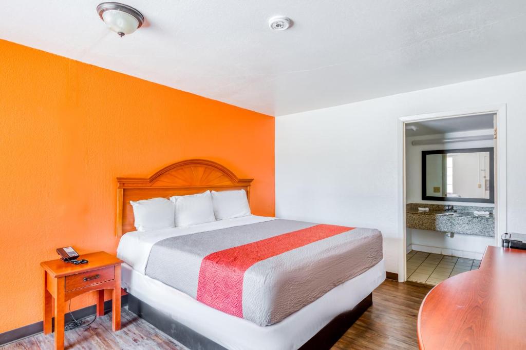 OYO Hotel Baton Rouge East I-12 Louisiana
