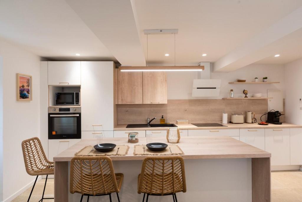 Cozy modern T2 - Old Village Mougins - 3