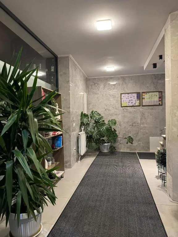 Uniluxury Hotel Prishtina, hotel in Pristina