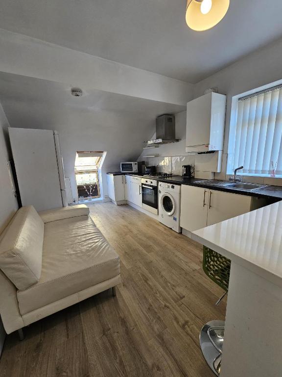 hufflepuff house, Watford