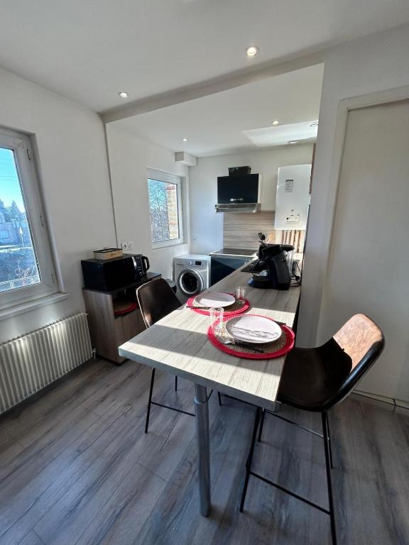 Appartement F2 meublé - 3
